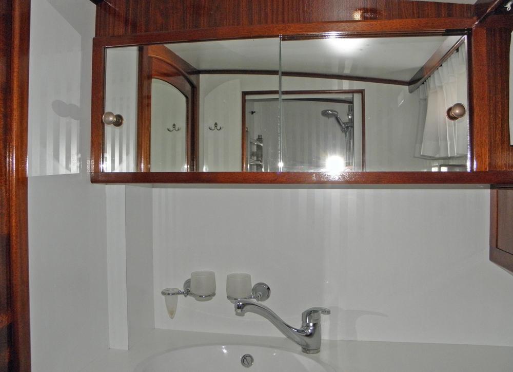 Vorschiff, Innenausstattung